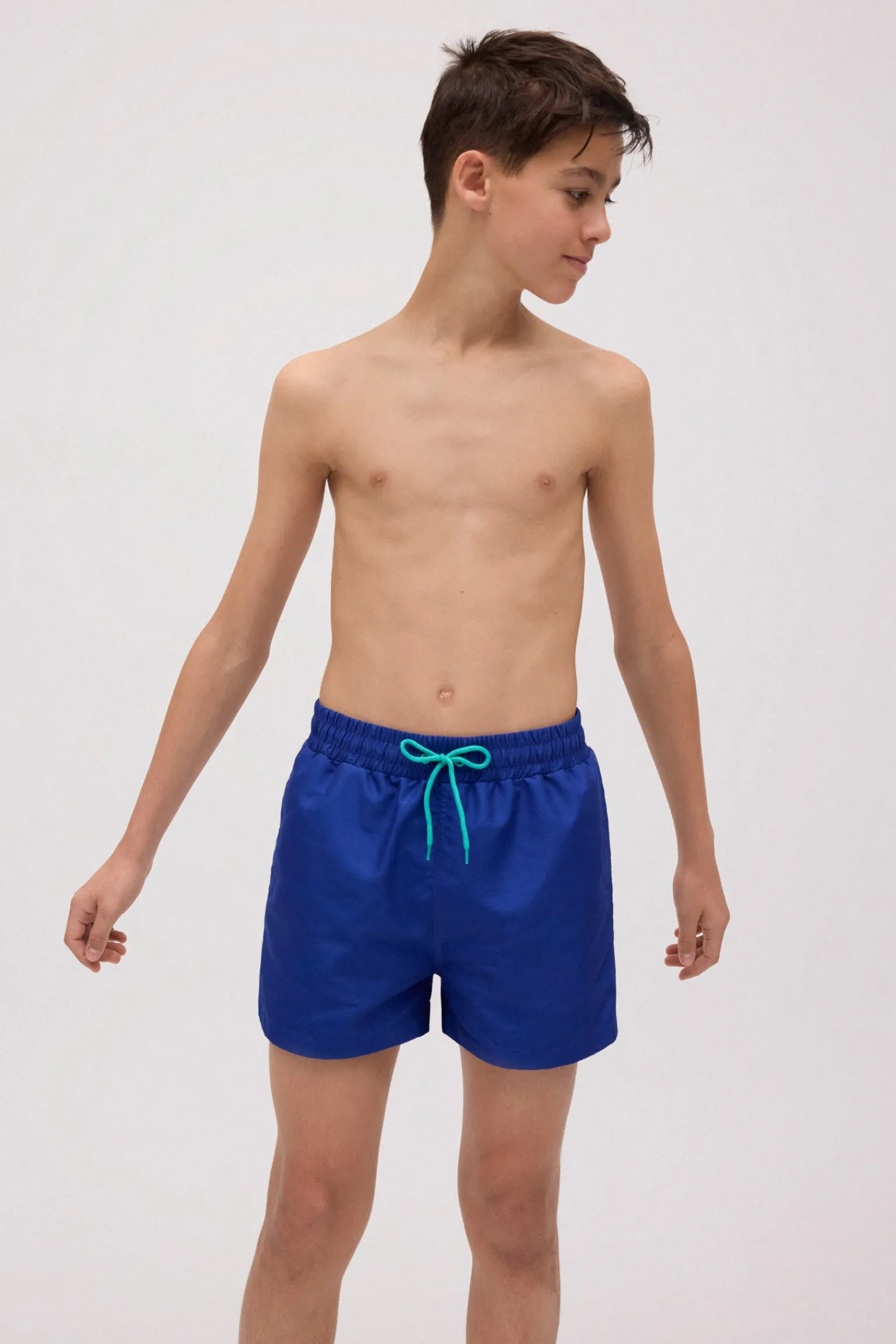 Bañador juvenil corto liso<Ysabel Mora