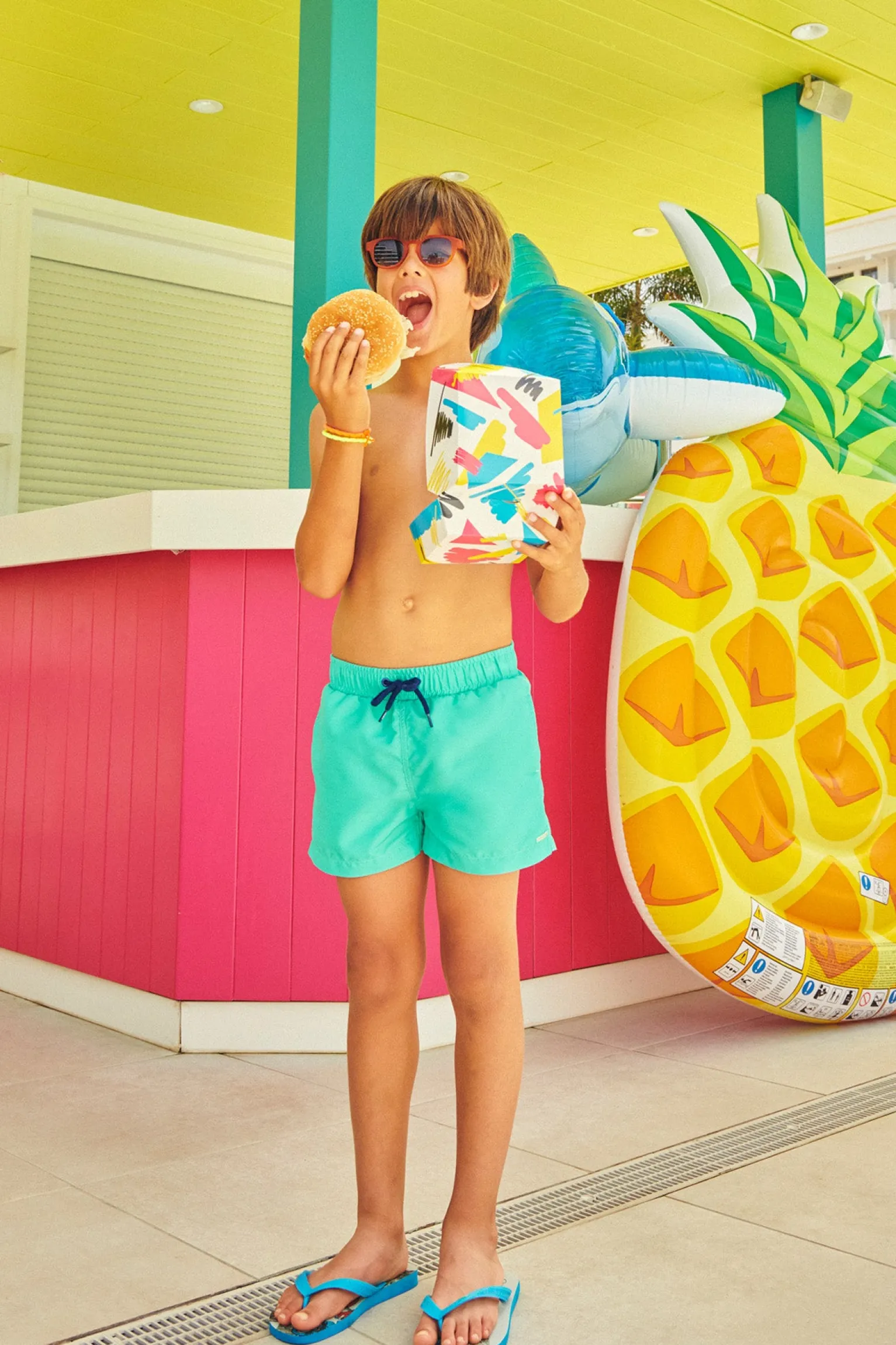 Bañador niño corto liso verde<Ysabel Mora Online