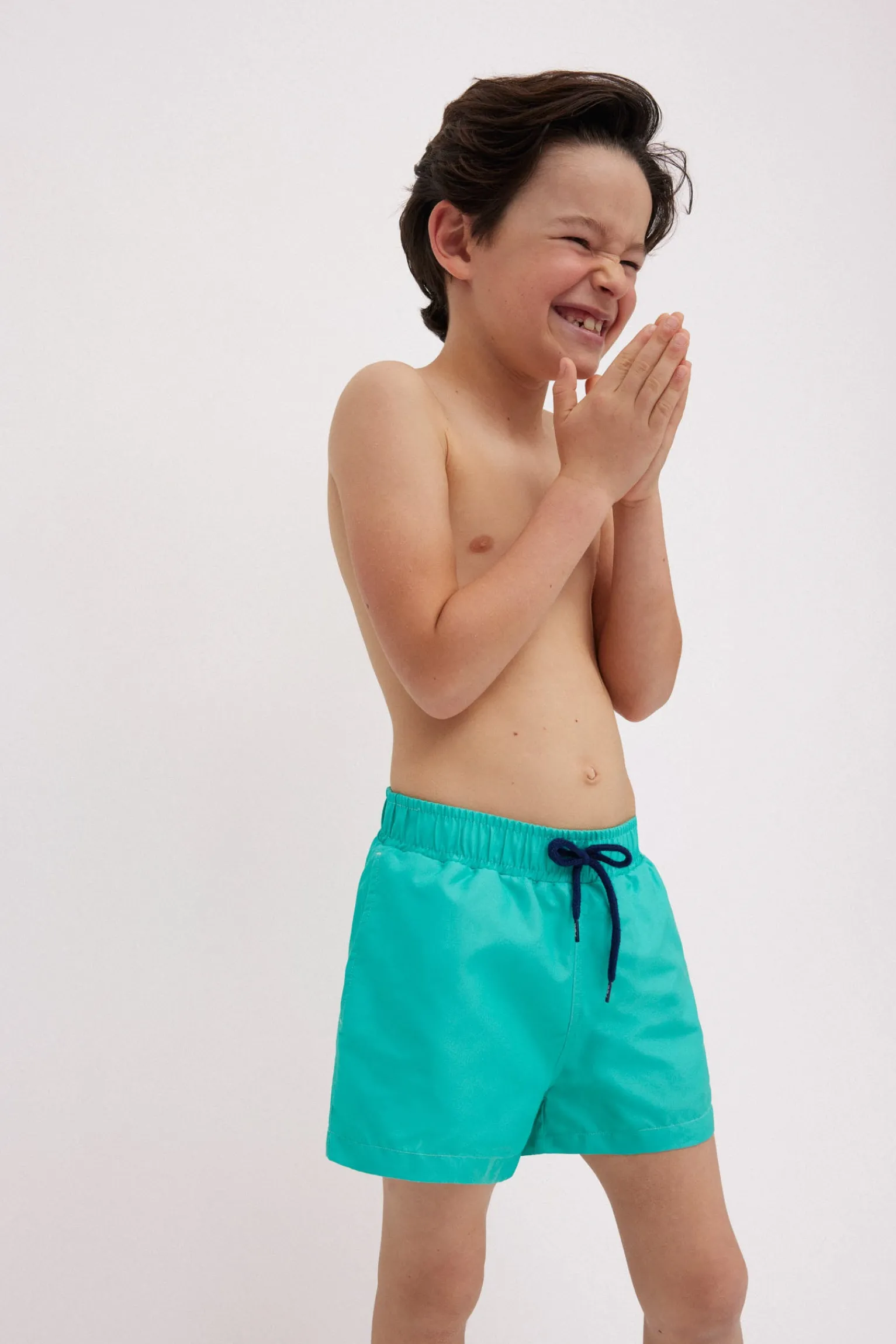 Bañador niño corto liso verde<Ysabel Mora Online