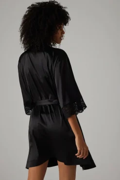 Bata de satén con detalles lenceros<Ysabel Mora Outlet