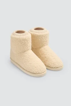 Botas de casa con cierre ajustado de canalé y borreguito<Ysabel Mora