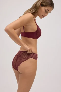 Braga midi de encaje<Ysabel Mora New