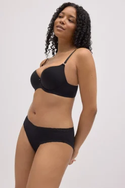 Braga midi detalles encaje<Ysabel Mora