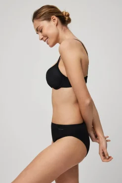 Braga mini menstrual negra<Ysabel Mora Hot