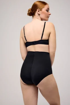 Braga reductora alta láser compresión media negra<Ysabel Mora Best