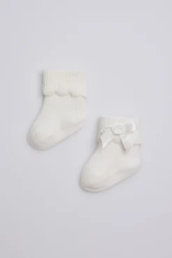 Calcetines canalé con lazo recién nacido<Ysabel Mora Clearance