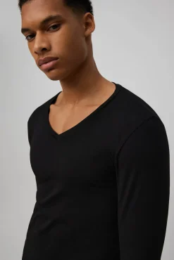 Camiseta interior manga larga cuello pico negro<Ysabel Mora Discount