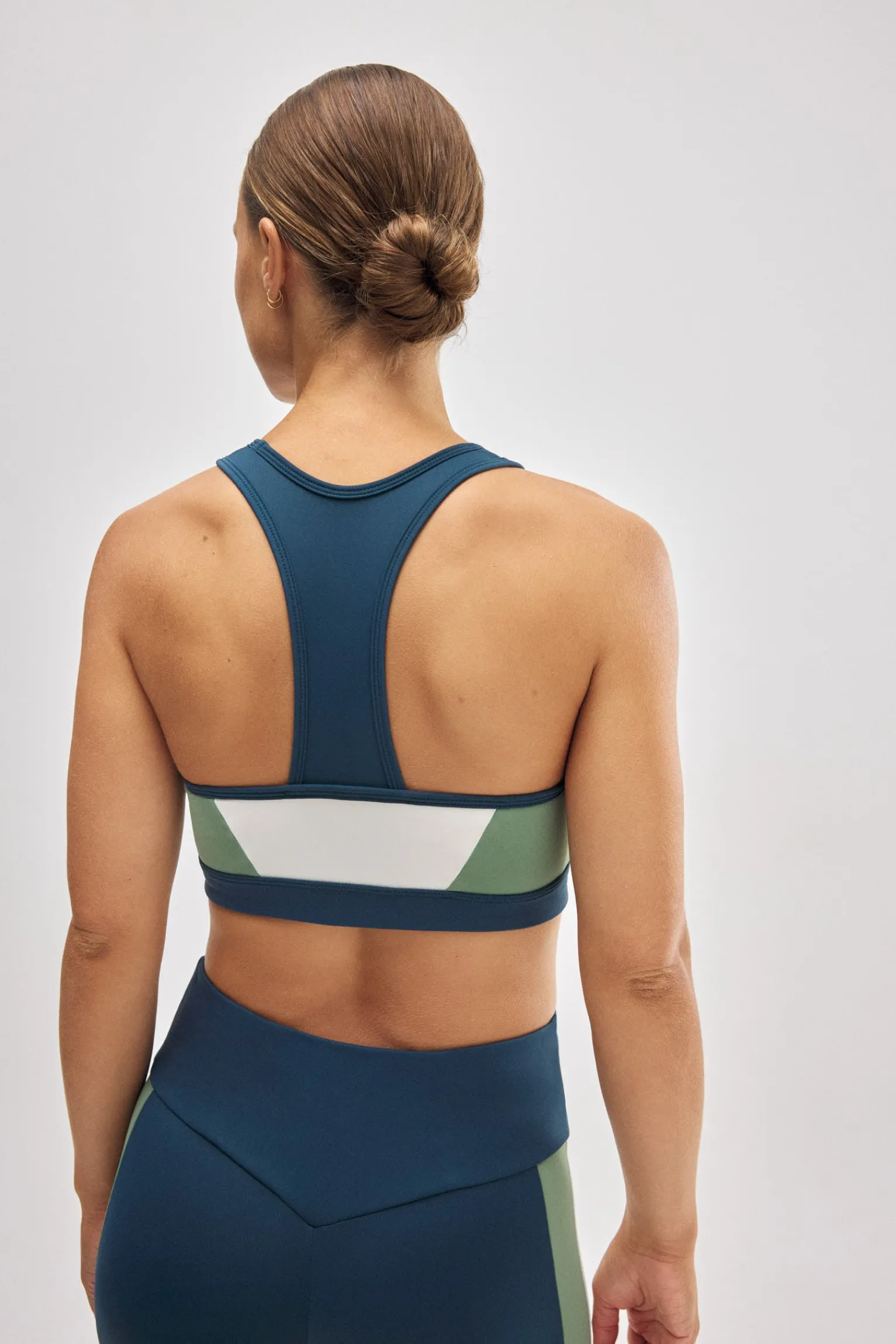 Conjunto deportivo color block<Ysabel Mora Sale