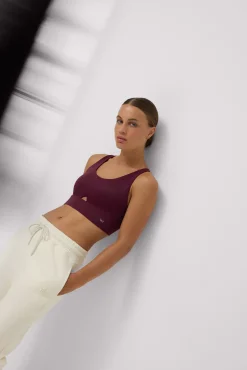 Conjunto deportivo top compressive granate y jogger<Ysabel Mora Best