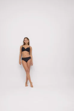 Conjunto lencero sujetador sin aro con relleno y braga midi<Ysabel Mora