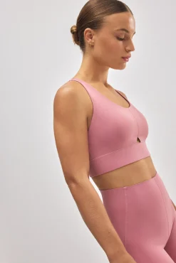 Cápsula 01<Ysabel Mora Sale