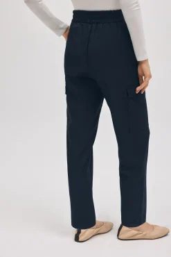 Look con pantalón cargo @emidelgado79<Ysabel Mora