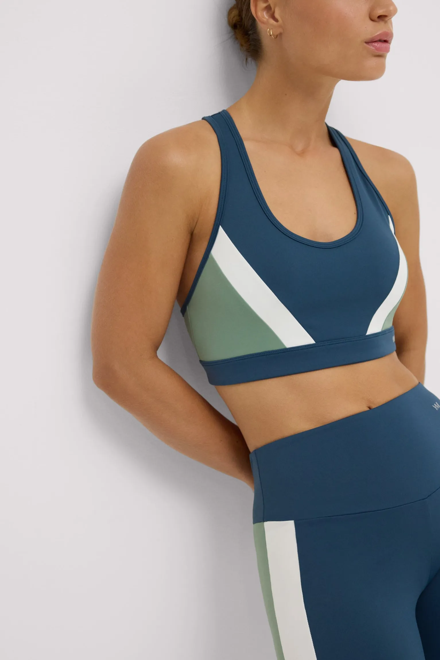 Look deportivo color block @teresamora6<Ysabel Mora Outlet