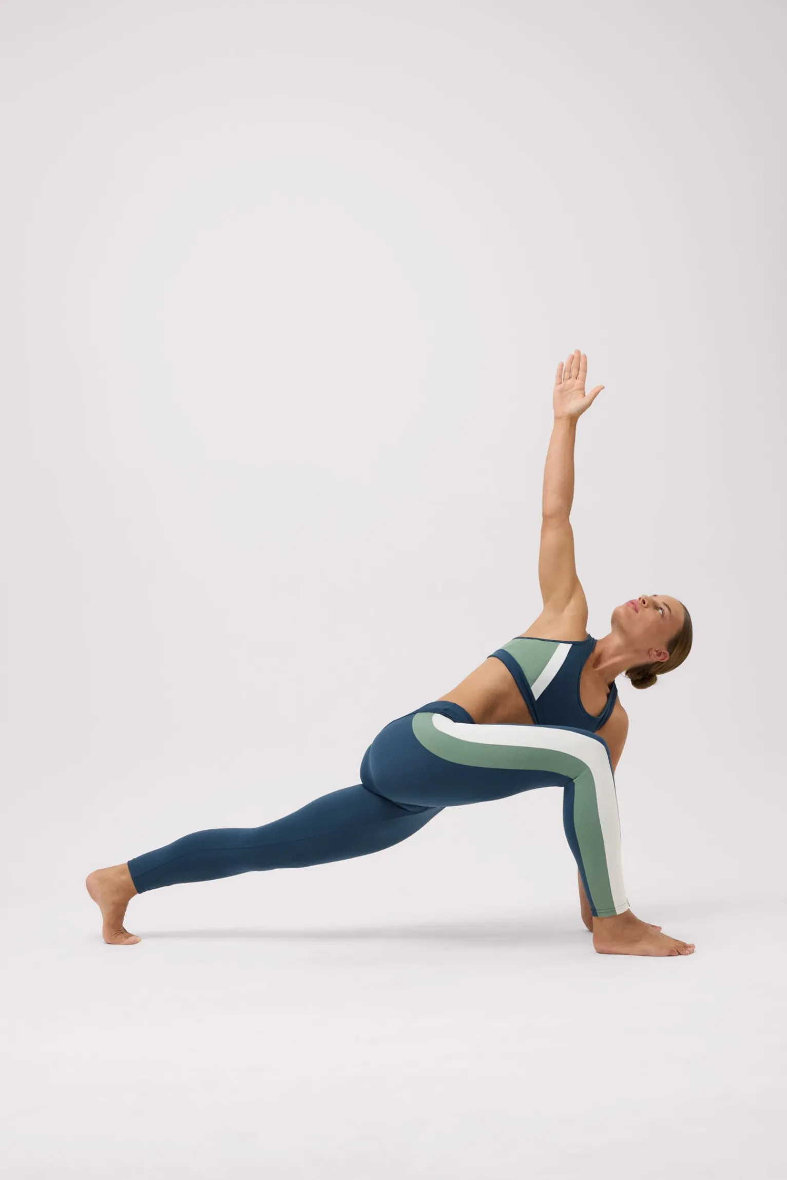 Look deportivo color block @teresamora6<Ysabel Mora Outlet