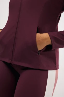 Look deportivo compressive granate @teresamora6<Ysabel Mora Hot