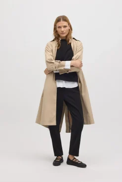 Pantalón efecto pana<Ysabel Mora Best