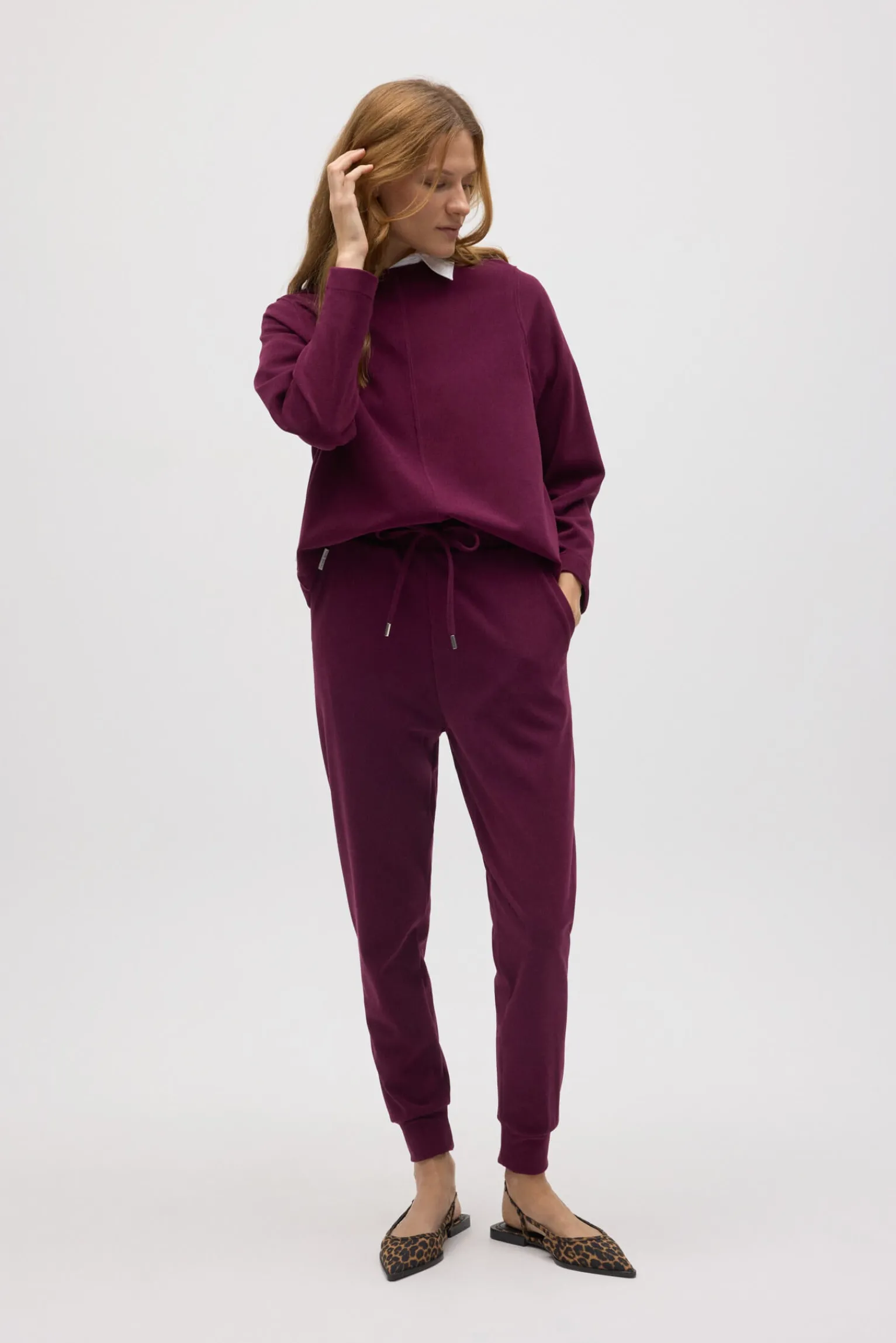 Pantalón jogger con textura<Ysabel Mora Hot