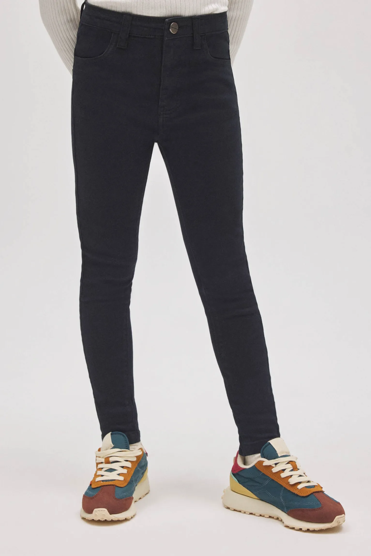 Pantalón niña vaquero pitillo<Ysabel Mora Online