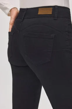 Pantalón vaquero efecto push-up slim negro<Ysabel Mora Sale