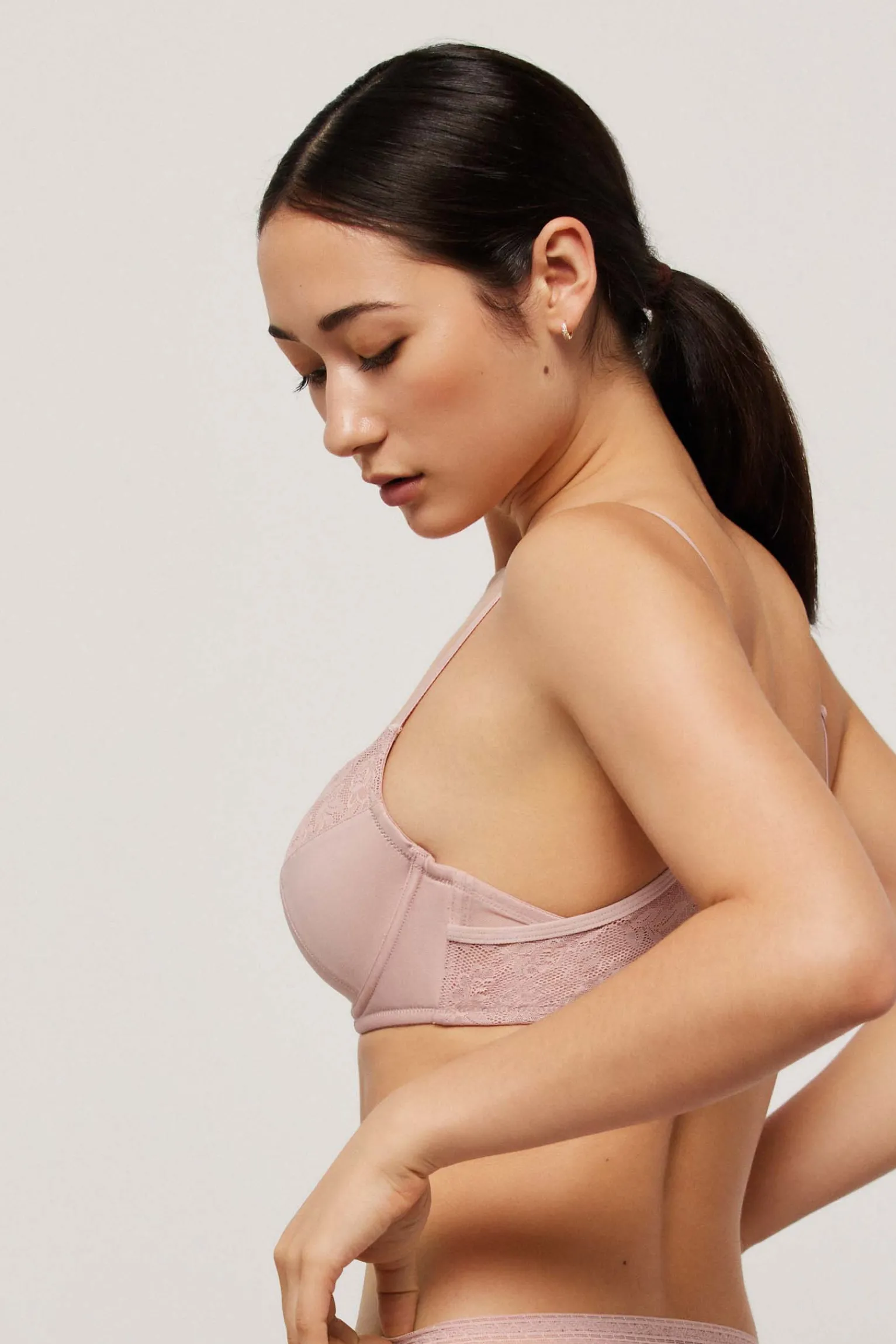 Sujetador con aro con relleno rosa<Ysabel Mora New