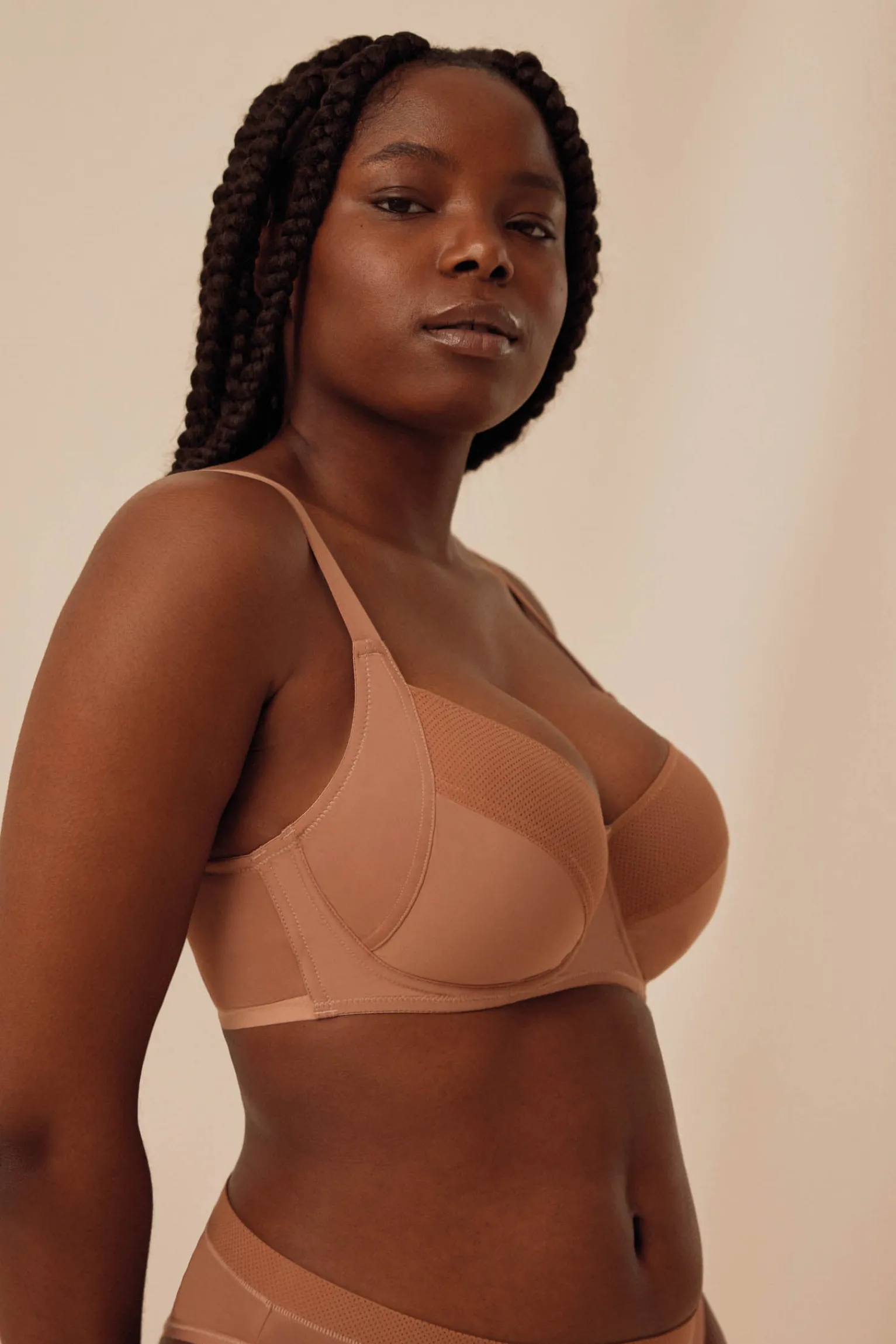 Sujetador de capacidad con aro sin relleno marrón<Ysabel Mora Hot