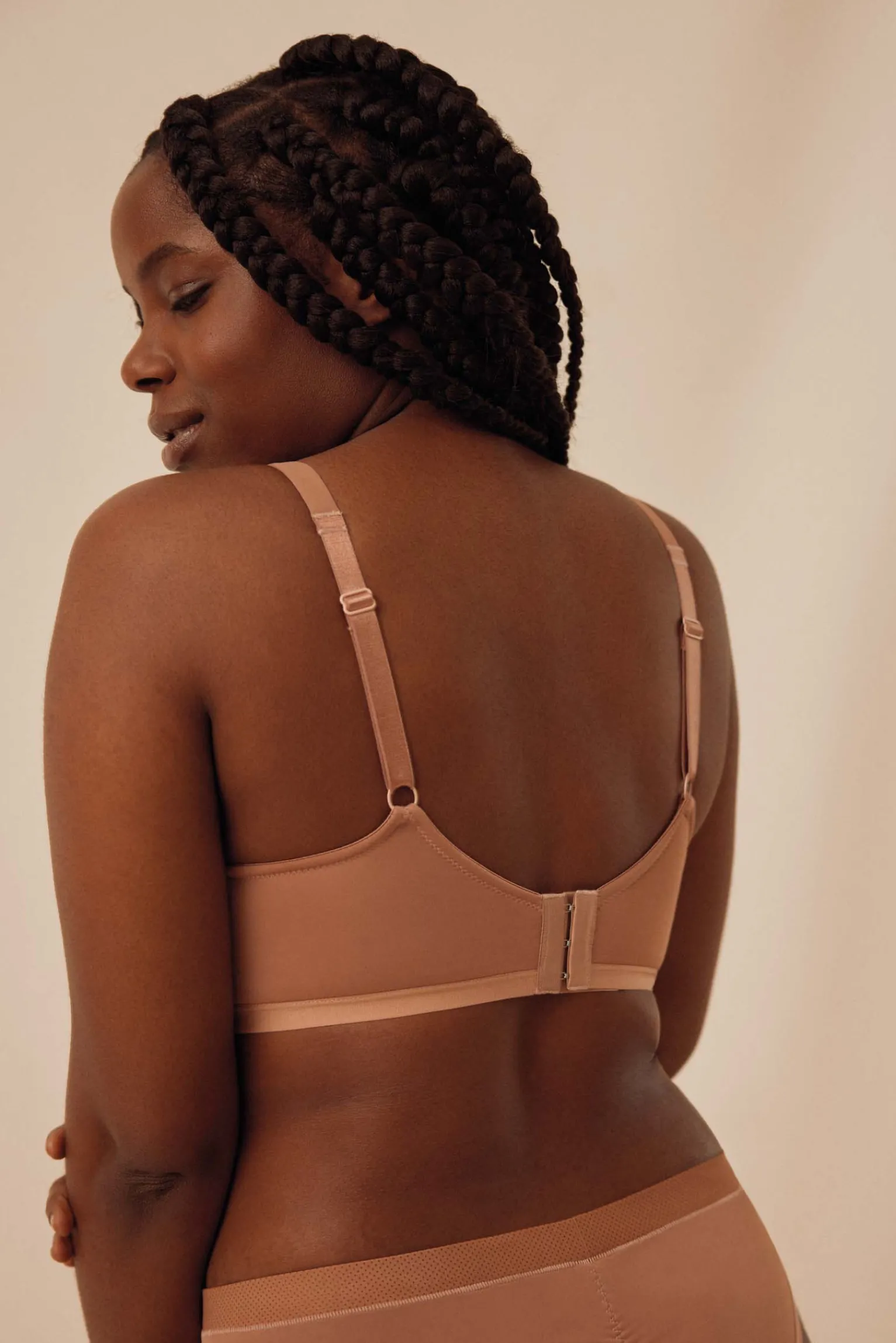 Sujetador de capacidad con aro sin relleno marrón<Ysabel Mora Hot