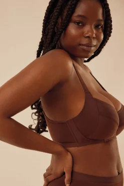 Sujetador de capacidad con aro sin relleno chocolate<Ysabel Mora Discount