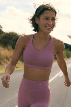 Sujetador deportivo sujeción alta tirantes regulables<Ysabel Mora Best