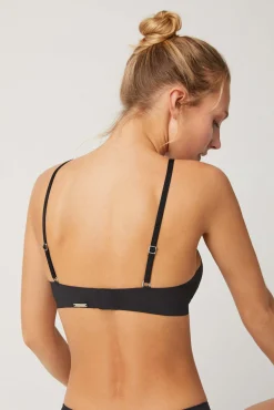 Sujetador sin costuras push up sin aro con relleno negro<Ysabel Mora New