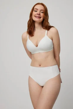 Tanga alto de control con acabados invisibles<Ysabel Mora Sale