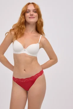 Tanga encaje rojo<Ysabel Mora Hot