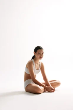 Top juvenil espalda nadadora gris<Ysabel Mora