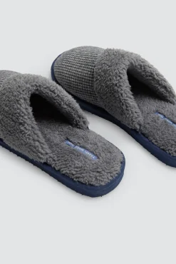 Zapatillas de casa con borreguito estampado pata de gallo<Ysabel Mora